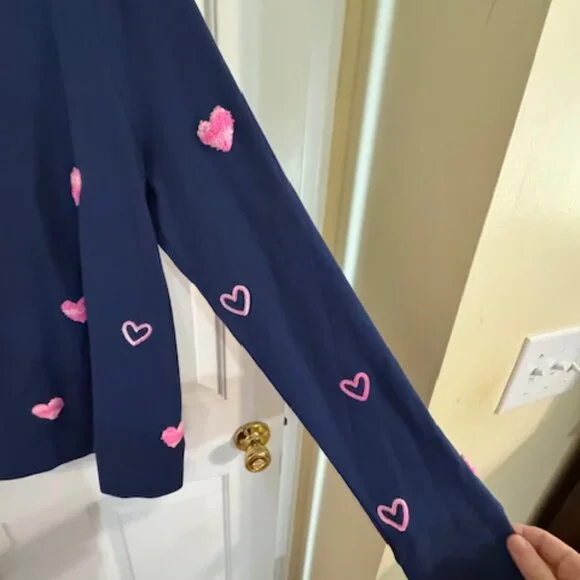 NWT Lilly Pulitzer "Lots of Love" Heart Sweatshirt - Navy ✨ Sz M - Picture 4 of 9